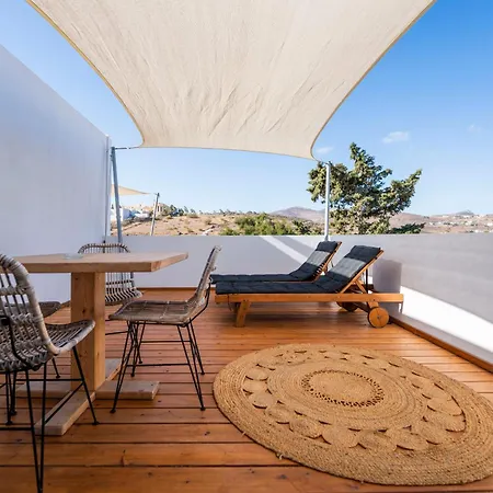 Syros Village Suites Vari  Exterior photo